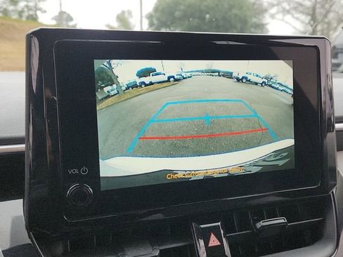 Used 2024 Toyota Corolla LE image 19