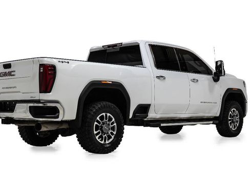 Used 2025 GMC Sierra 2500 SLT w/ SLT Premium Package AWD/4WD image 3