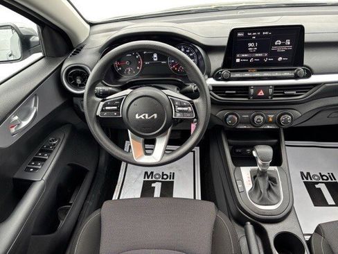 Certified 2023 Kia Forte LXS image 13