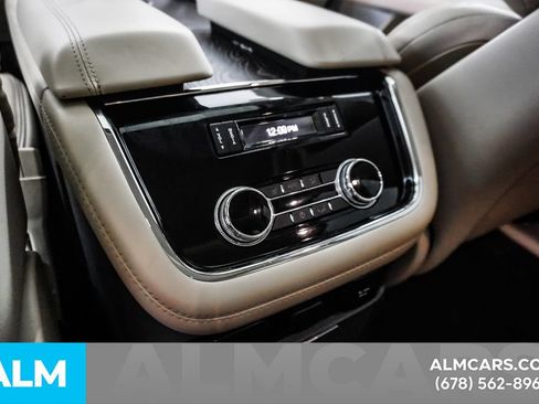 Used 2021 Lincoln Navigator Reserve w/ Luxury Package AWD/4WD image 48