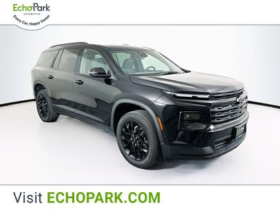 Used 2024 Chevrolet Traverse LT w/ Enhanced Driving Package