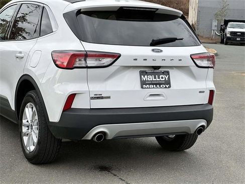 Used 2022 Ford Escape SE w/ Convenience Package image 4