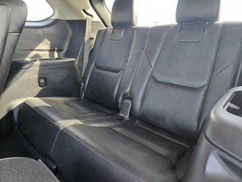Used 2023 MAZDA CX-9 Touring image 11