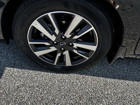 New 2025 Nissan Versa SV w/ Trunk Package image 11