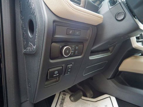 Used 2024 Ford Expedition Max Limited AWD/4WD image 26