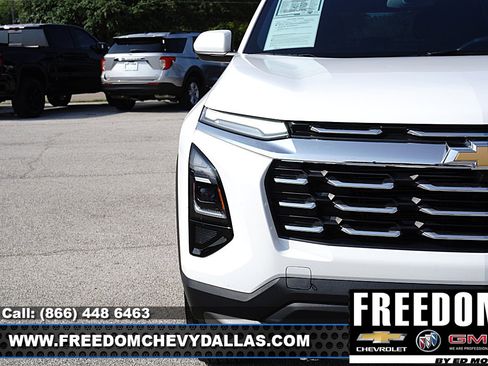 Certified 2026 Chevrolet Equinox LT FWD image 41