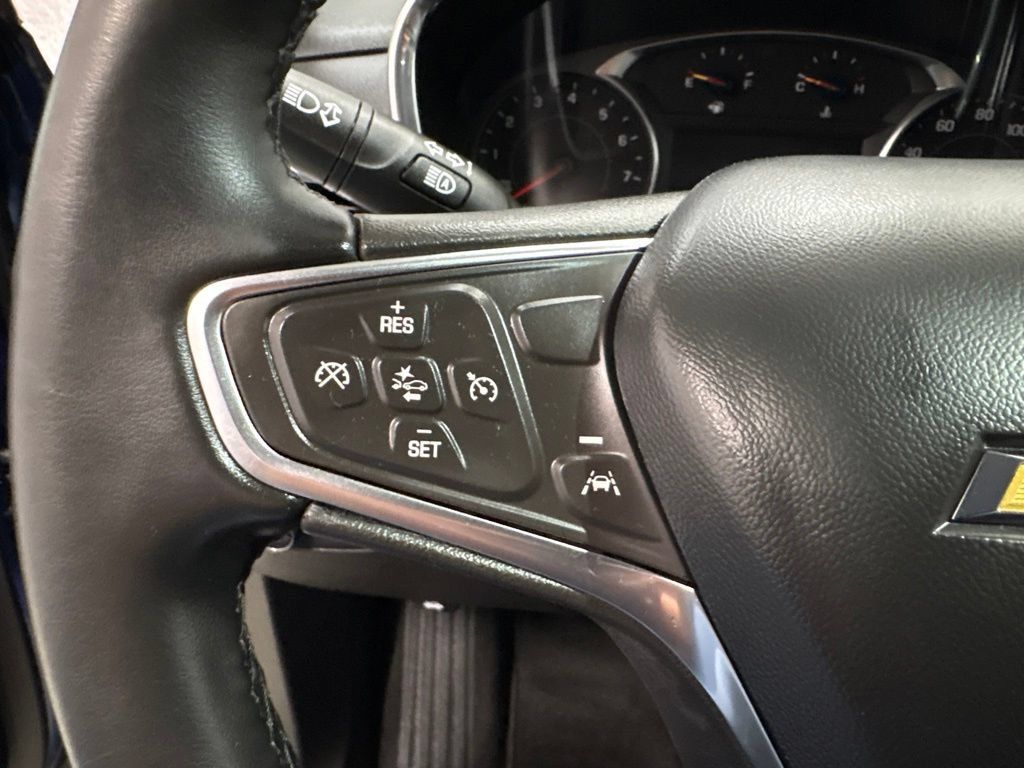 Used 2024 Chevrolet Equinox LT AWD/4WD image 25