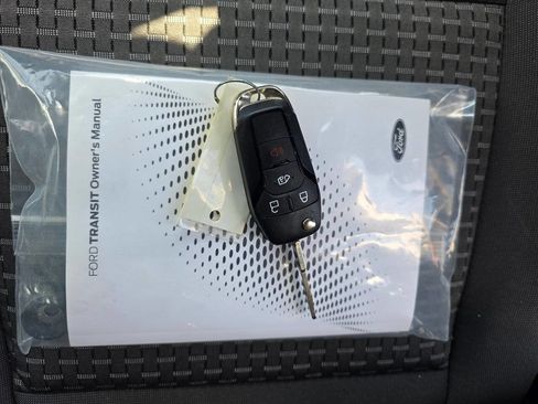 Used 2025 Ford Transit 350 XLT image 26