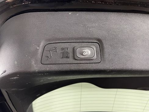 Used 2018 Lincoln MKC Reserve w/ Lincoln MKC Climate Package image 43