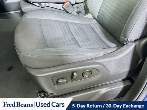 Used 2023 Chevrolet Silverado 1500 LT image 21