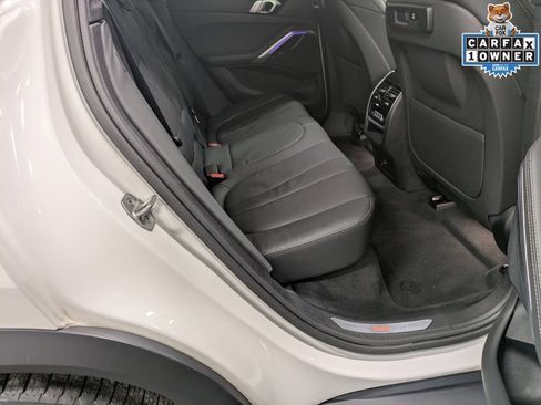 Used 2021 BMW X6 xDrive40i w/ Executive Package 2 AWD/4WD image 27