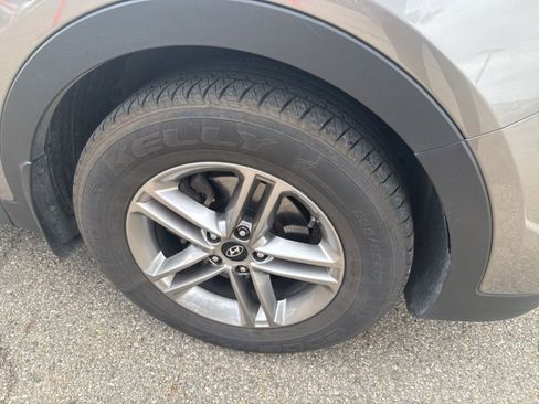 Used 2018 Hyundai Santa Fe Sport w/ 2.4L Tech Package 04 image 11