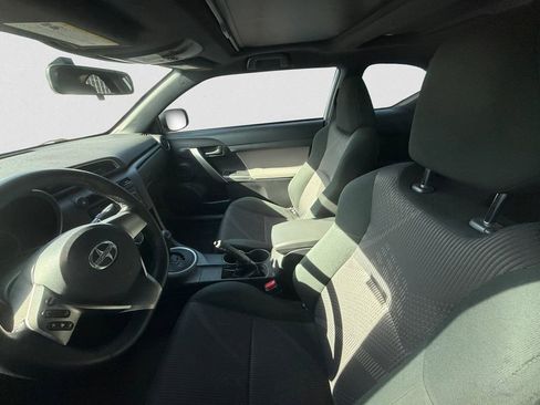 Used 2012 Scion tC FWD image 7