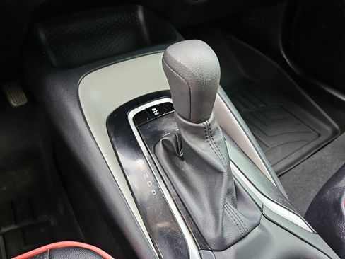 Used 2024 Toyota Corolla LE image 12