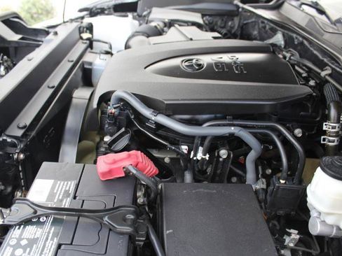 Used 2017 Toyota Tacoma SR w/ Tow Package AWD/4WD image 39