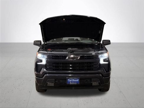 Certified 2023 Chevrolet Silverado 1500 RST w/ Z71 Off-Road Package AWD/4WD image 6
