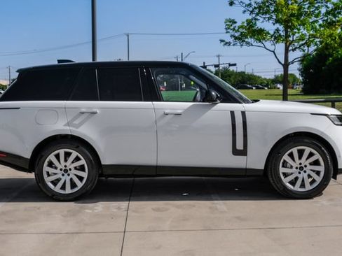 New 2026 Land Rover Range Rover SE AWD/4WD image 8