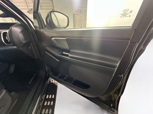 Used 2025 Ford Expedition Tremor image 35