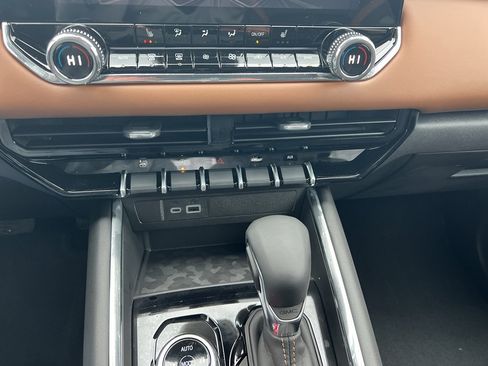 New 2026 GMC Canyon AT4 w/ Nightfall Essentials Package image 23