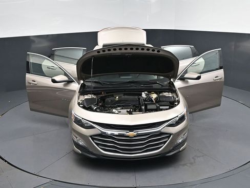 Used 2024 Chevrolet Malibu LT FWD image 52