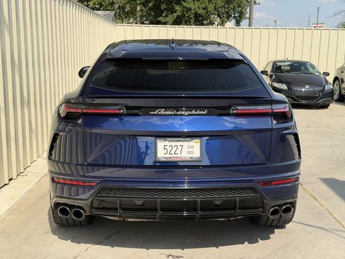 Used 2019 Lamborghini Urus AWD/4WD image 6