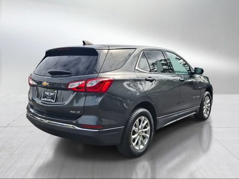 Used 2020 Chevrolet Equinox LT w/ Driver Convenience Package AWD/4WD image 3