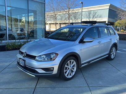 Used 2017 Volkswagen Golf Alltrack SE