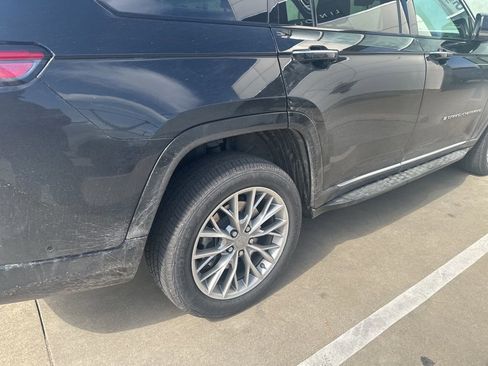 Used 2022 Jeep Grand Cherokee L Summit w/ Advanced Protech Group IV image 11