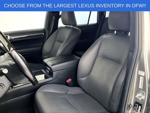 Used 2022 Lexus GX 460 Premium w/ Premium Plus Package image 34