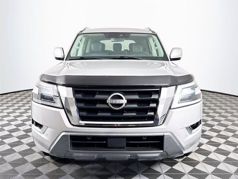 Used 2021 Nissan Armada SV image 2