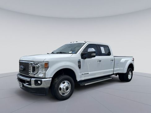 Used 2022 Ford F350 Lariat w/ Lariat Ultimate Package AWD/4WD image 1