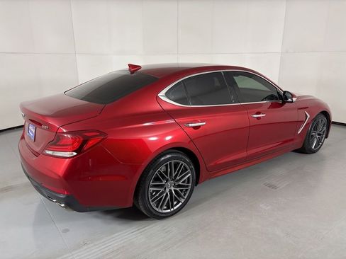 Used 2019 Genesis G70 2.0T Advanced image 8