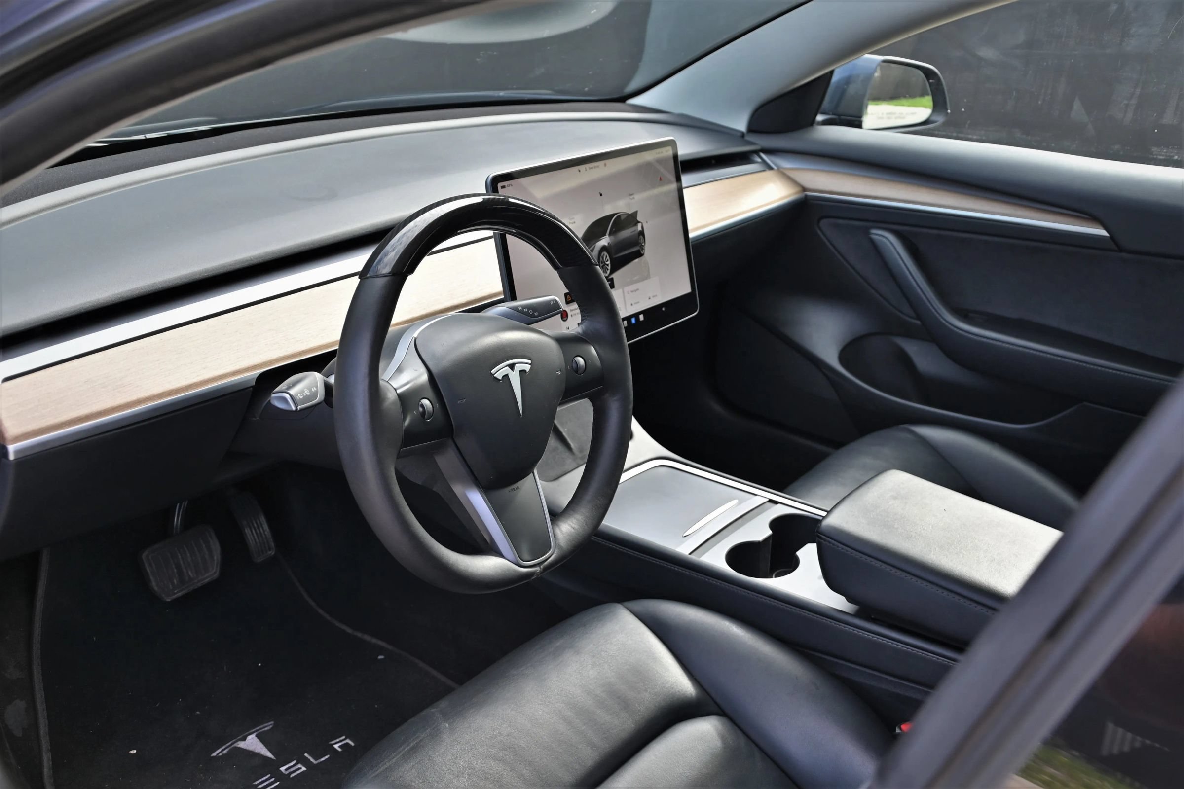 Used 2023 Tesla Model 3 Standard Range RWD image 17