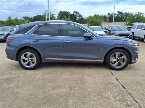 Used 2026 Genesis GV70 2.5T Advanced AWD/4WD image 6