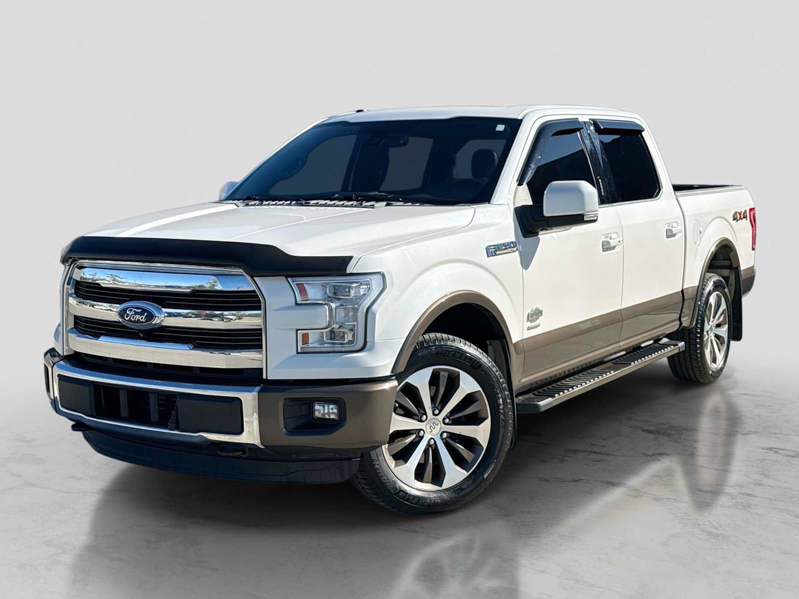 Used 2015 Ford F150 King Ranch w/ Equipment Group 601A Luxury AWD/4WD image 1