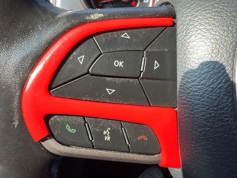 Used 2020 Dodge Charger SXT w/ Leather Interior Group image 12