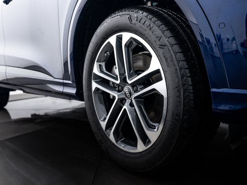 New 2025 Audi Q5 Premium Plus image 21