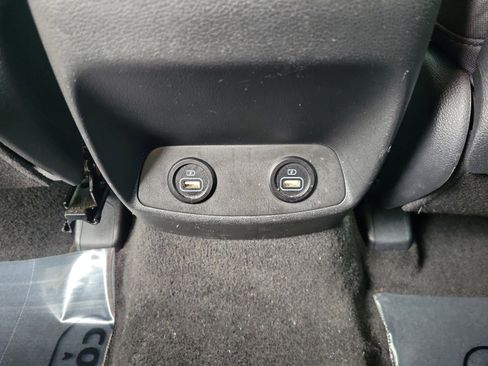 Used 2023 Hyundai Santa Fe SE image 11