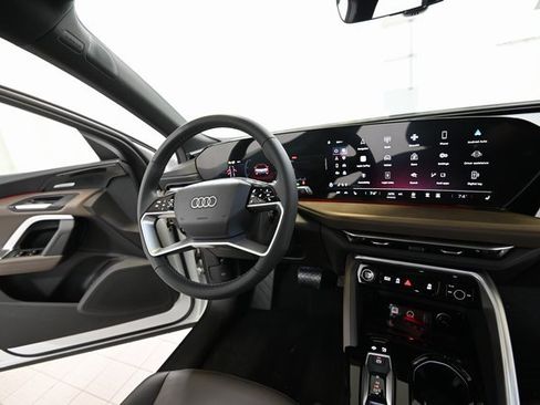 New 2025 Audi Q5 2.0T Premium Plus image 29