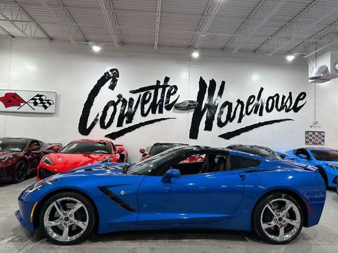 Used 2014 Chevrolet Corvette Stingray Coupe w/ 3LT Preferred Equipment Group RWD image 5