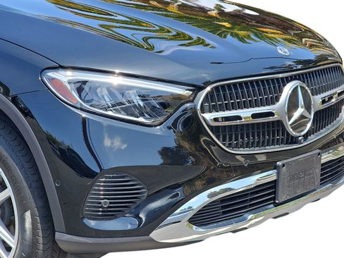 Used 2023 Mercedes-Benz GLC 300 4MATIC image 9