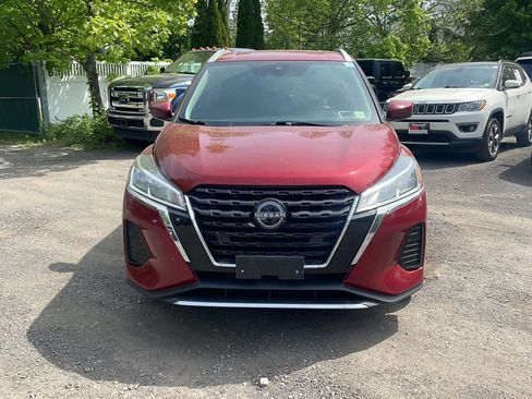Used 2022 Nissan Kicks SV FWD image 11