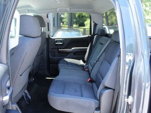 Used 2018 GMC Sierra 1500 SLE w/ SLE Value Package AWD/4WD image 27