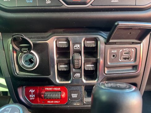 Used 2023 Jeep Wrangler Unlimited Rubicon 4xe w/ Cold Weather Group image 22