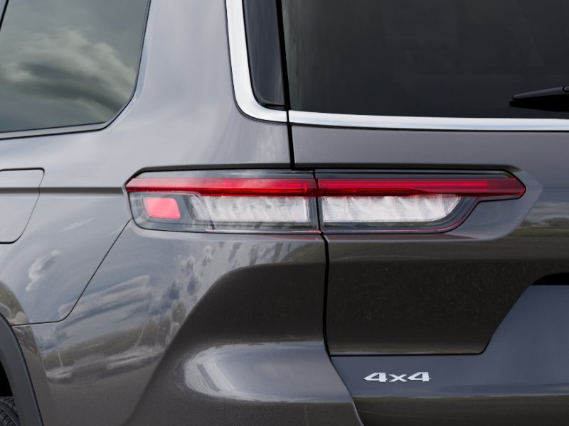 New 2026 Jeep Grand Cherokee L Limited w/ Luxury Tech Group II AWD/4WD image 9