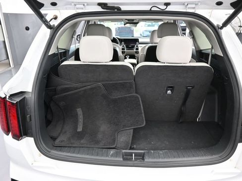 Used 2023 Kia Sorento EX FWD image 43