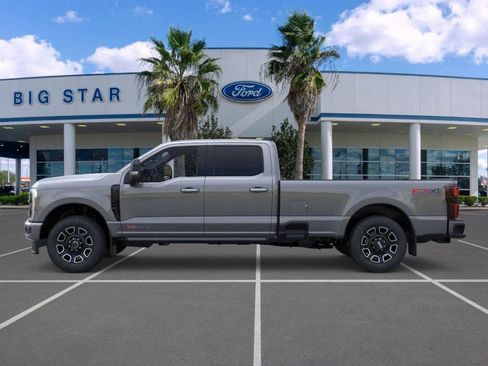 Used 2026 Ford F350 Platinum image 3