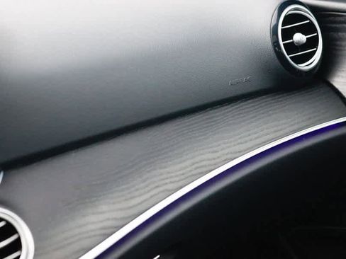 Certified 2023 Mercedes-Benz E 350 4MATIC Sedan image 37