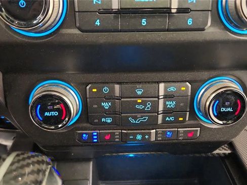 Used 2019 Ford F150 Raptor w/ Equipment Group 802A Luxury image 26