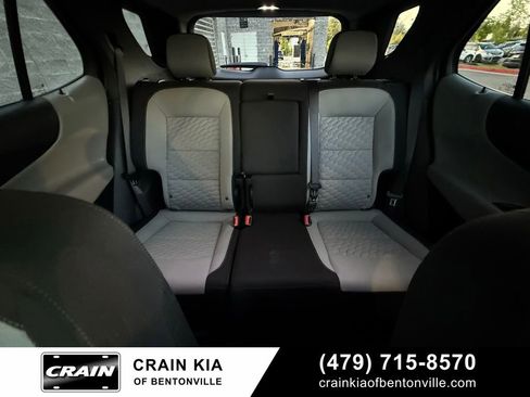 Used 2021 Chevrolet Equinox LS w/ LS Convenience Package FWD image 28